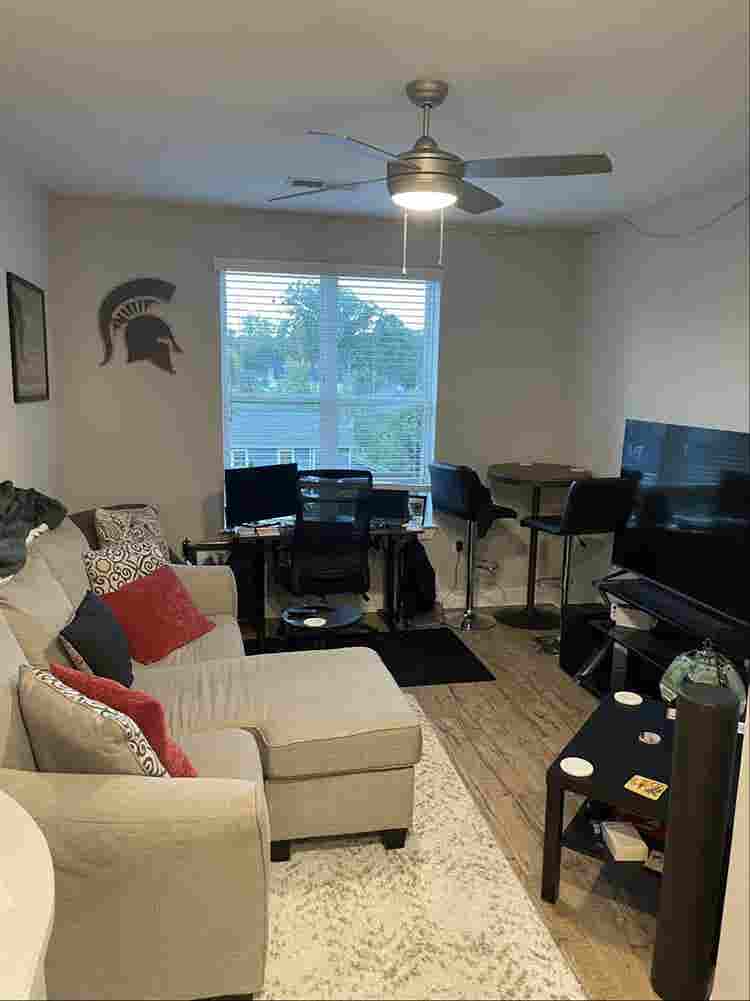 Lease Takeover: Mid Oct-Early Nov