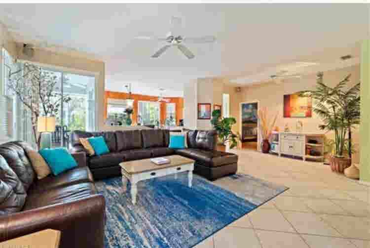 Beautiful room for rent