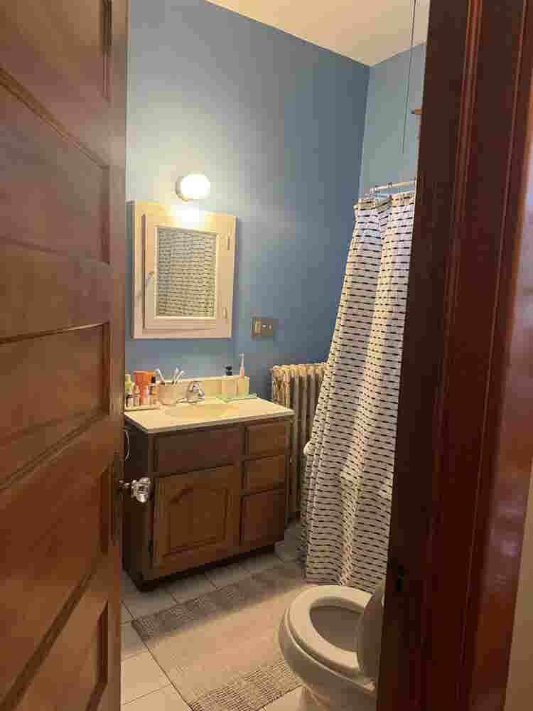 Cute little St. Anthony Main duplex
