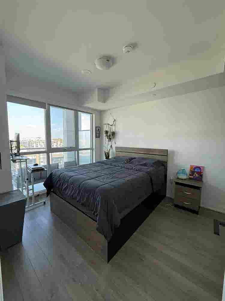 Bath Unit in North York