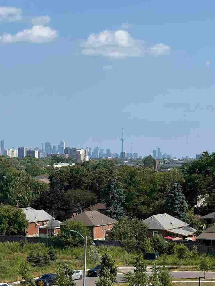 Bath Unit in North York