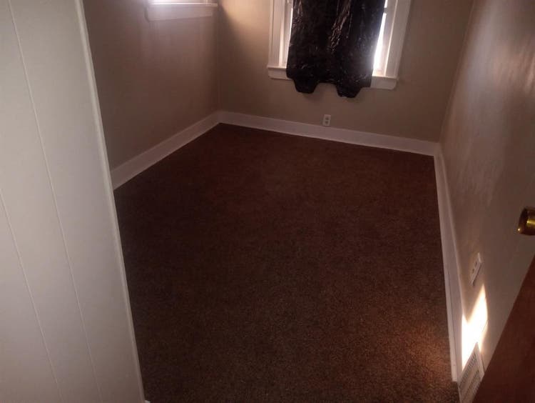 Nice clean cozy single 2 bedroom