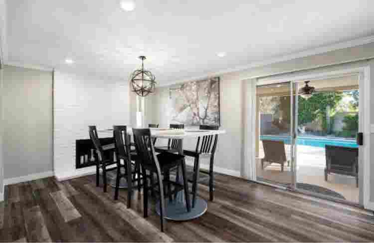 Master Bedroom in Desirable Area