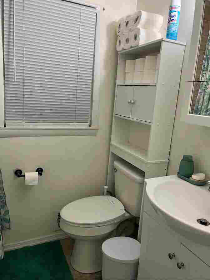 Room w/Walk-in Closet in TownCenter