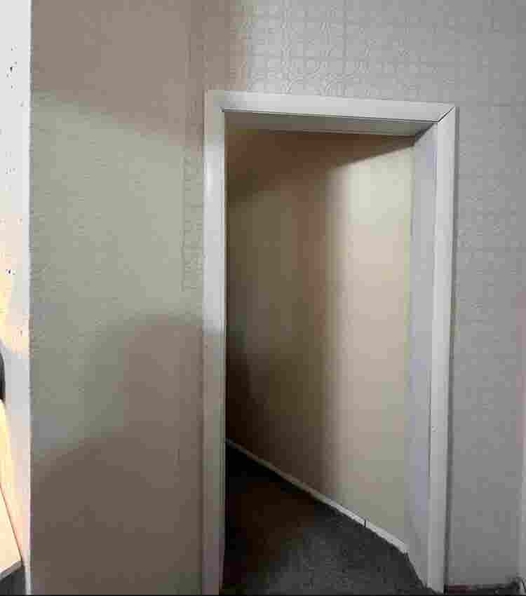 Room w/Walk-in Closet in TownCenter