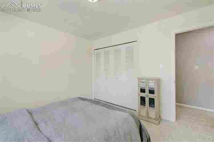 Single bedroom