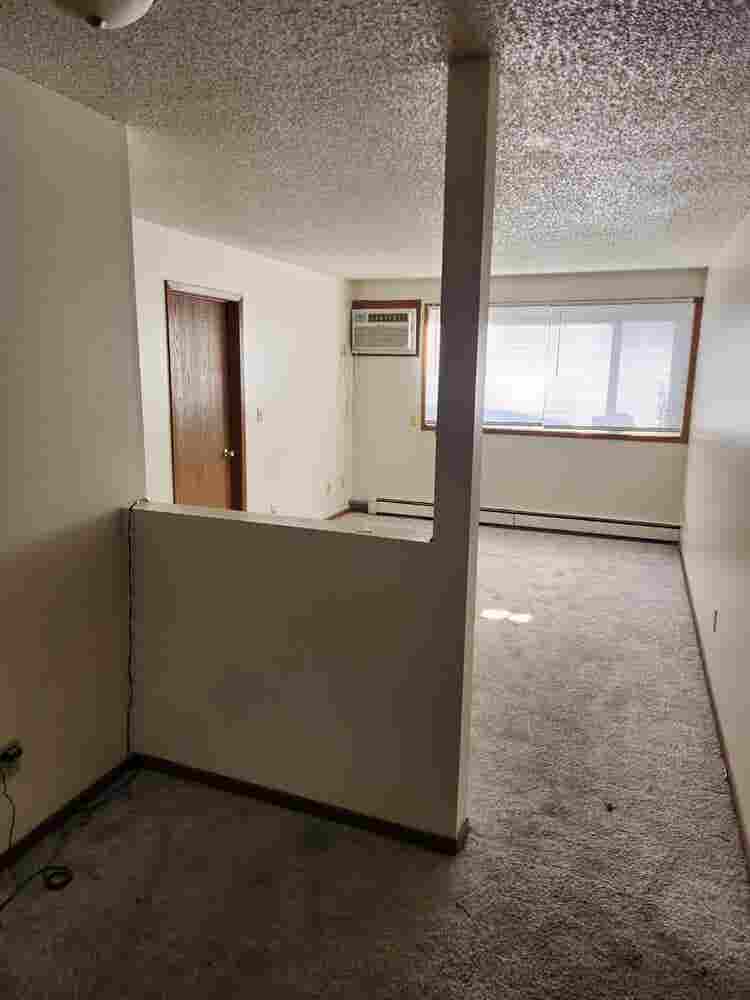 Room available for October-December