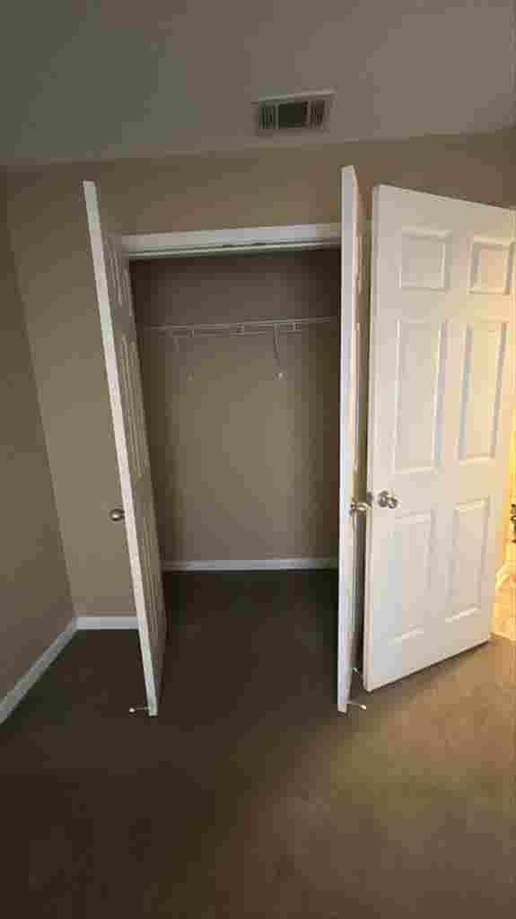 Searching for Roommate