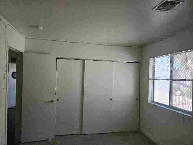 Roommate needed in b townhome