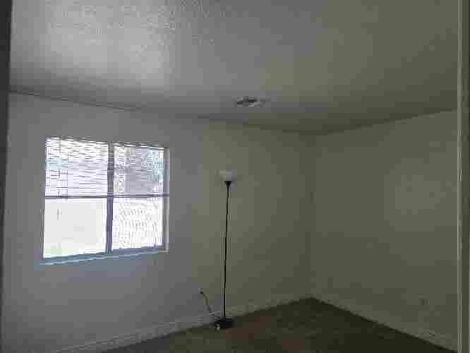 Roommate needed in b townhome