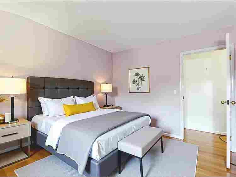 Private room for rent