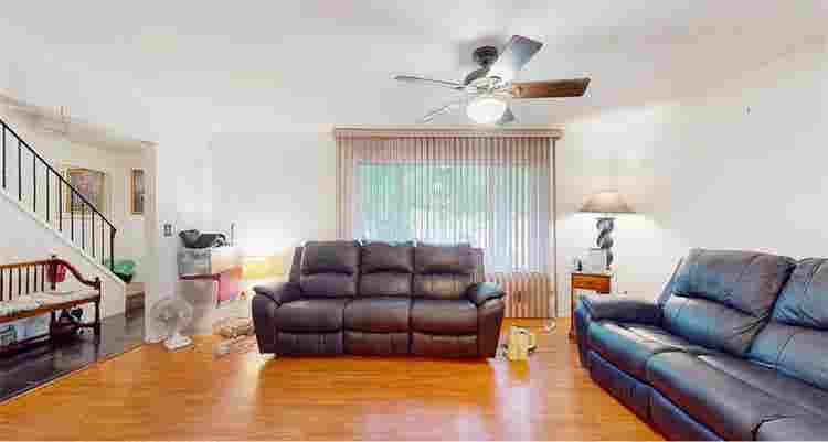 Private room for rent