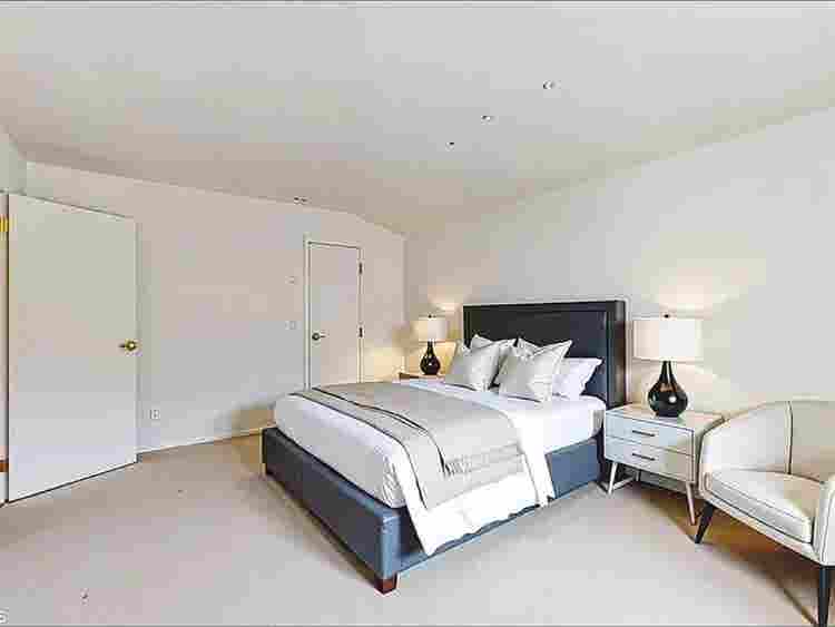 Private room for rent