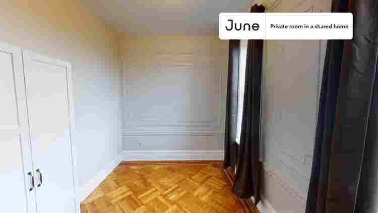2 BR in New York City
