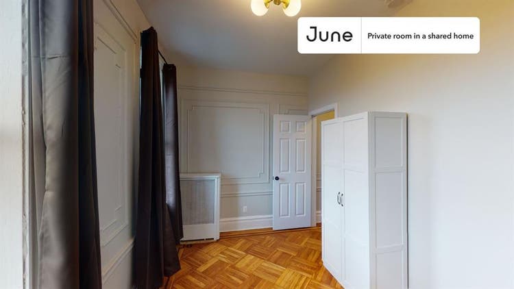 2 BR in New York City