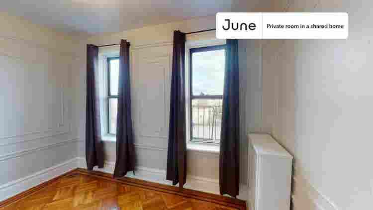 2 BR in New York City