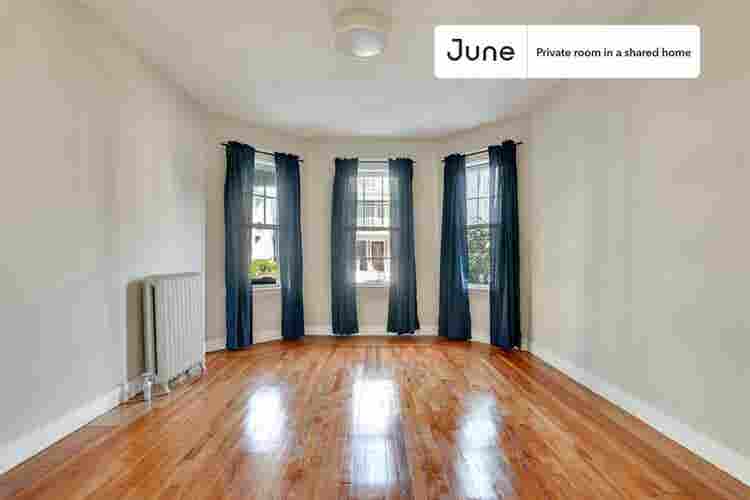 4 BR in Boston