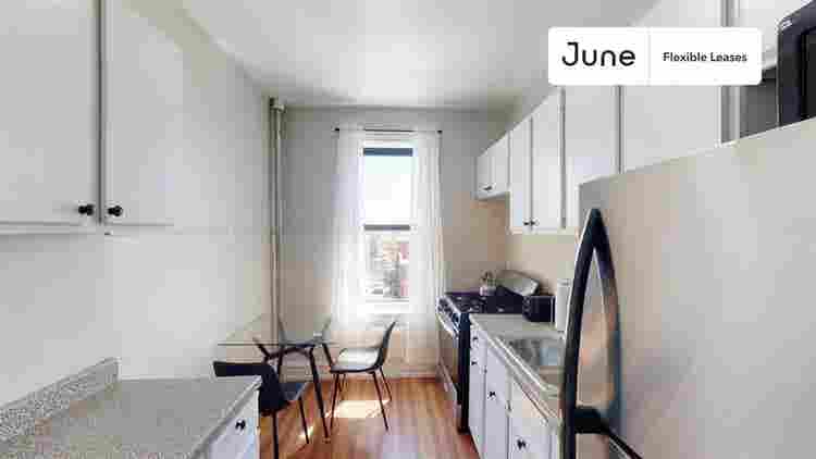 2 BR in New York City