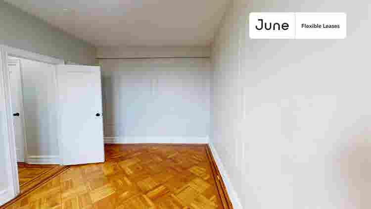 2 BR in New York City