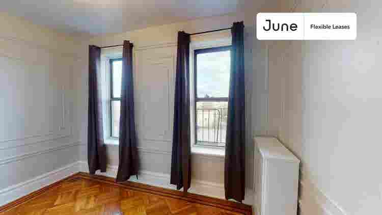 2 BR in New York City