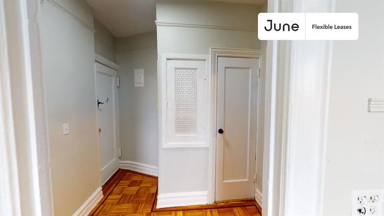 2 BR in New York City