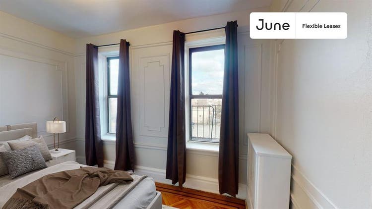 2 BR in New York City