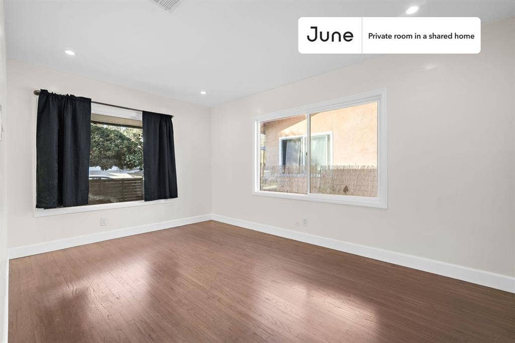4 BR in Los Angeles
