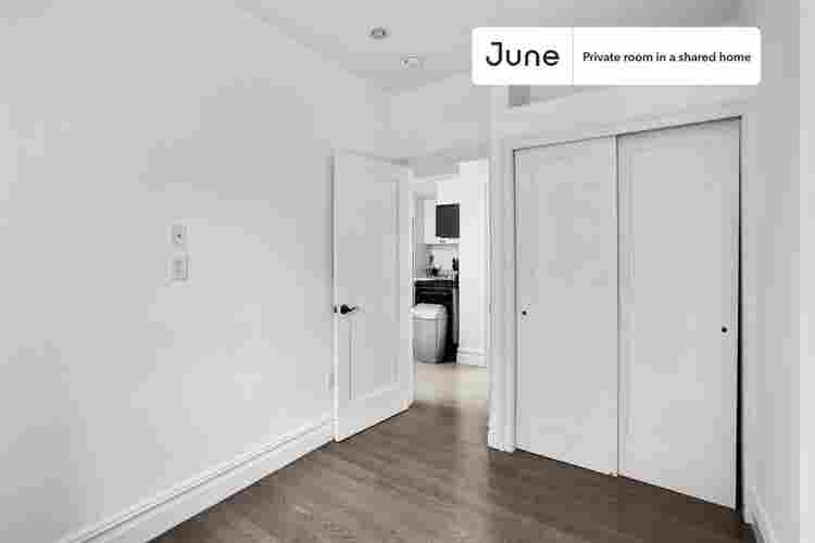 2 BR in New York City