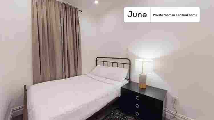 2 BR in New York City