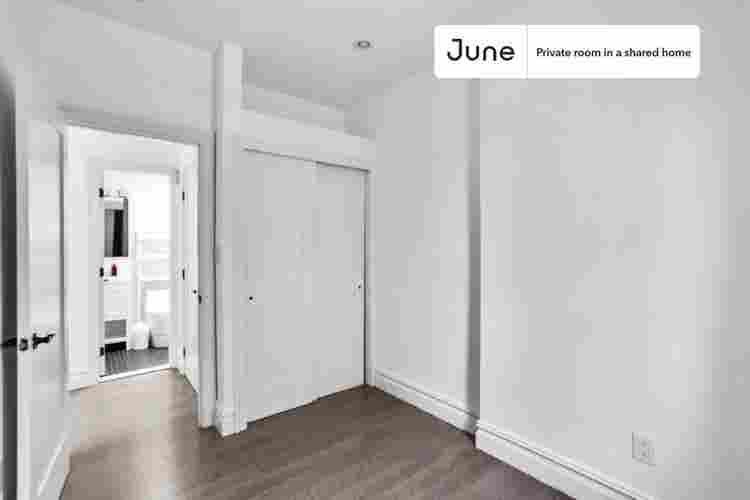 2 BR in New York City