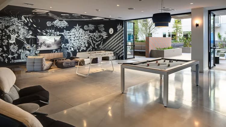 Furnished Private Room in Hollywood