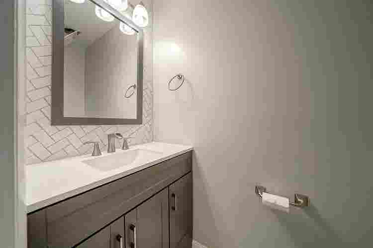 Spacious TH at Excellent Location