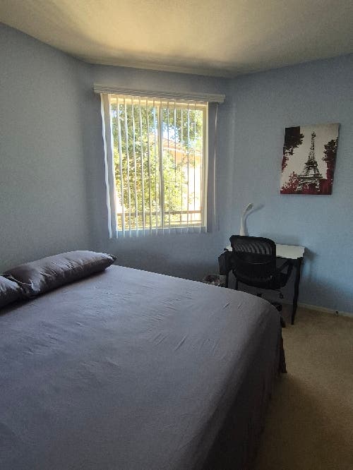Private room for Rent