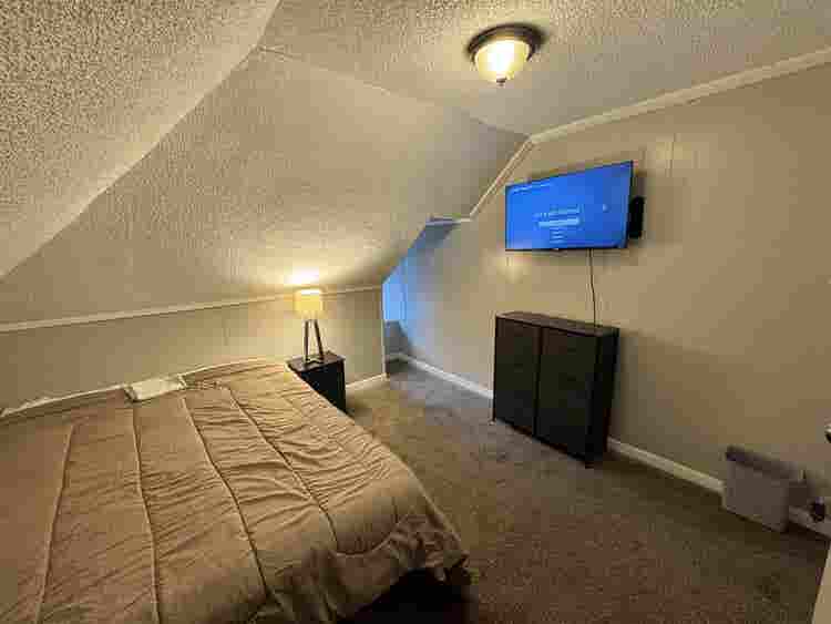 Memphis!Nice, Quiet & Clean Rooms!