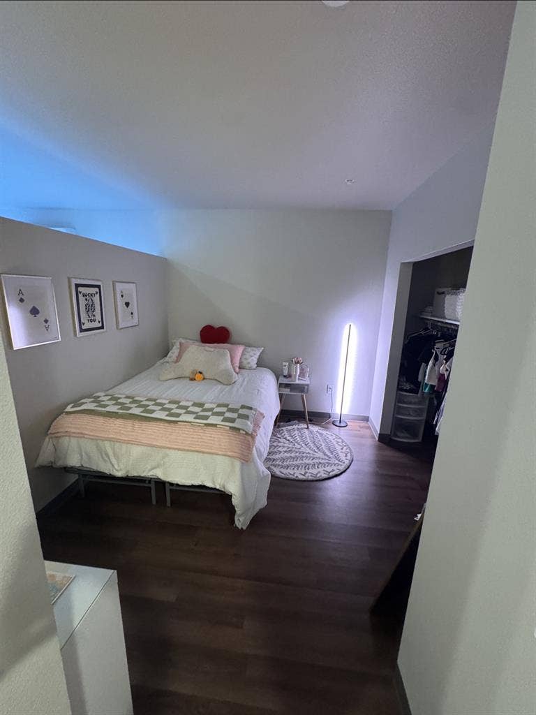 New Studio Apartment for Lease!