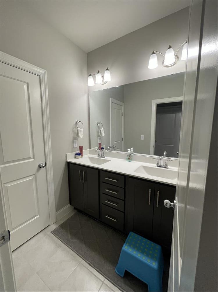 3 rooms for rent
