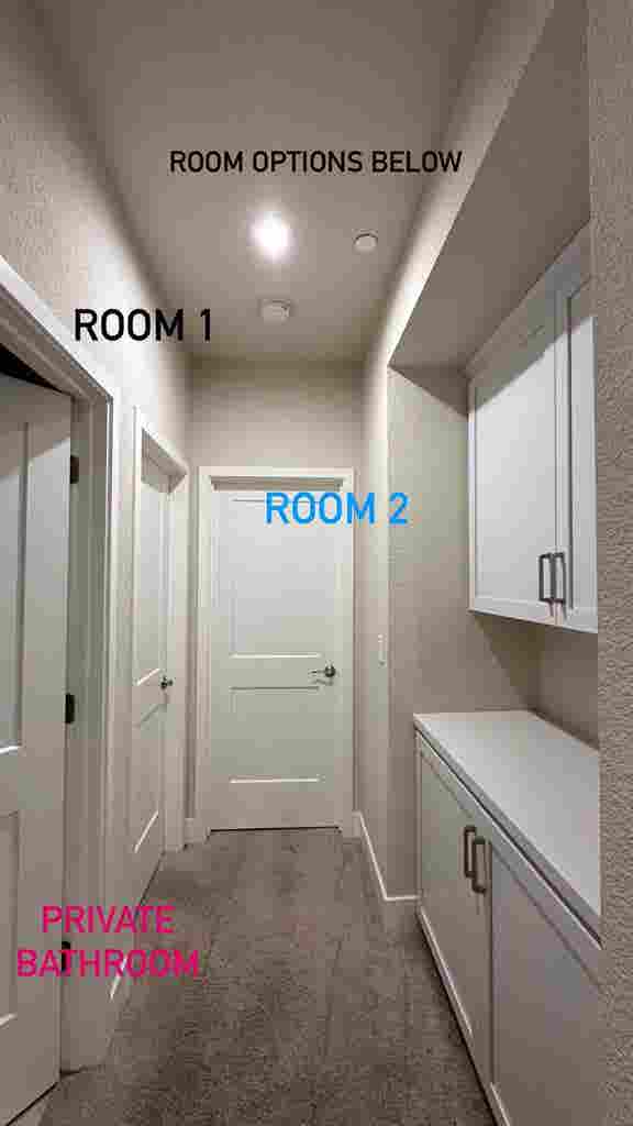 Private Upstairs Suite, Modern Home