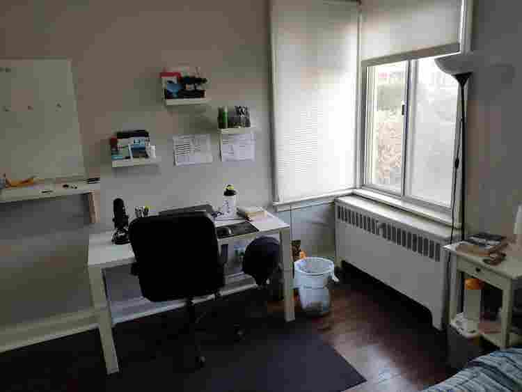 Private Room  – Move in Nov