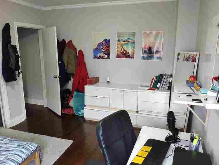 Private Room  – Move in Nov
