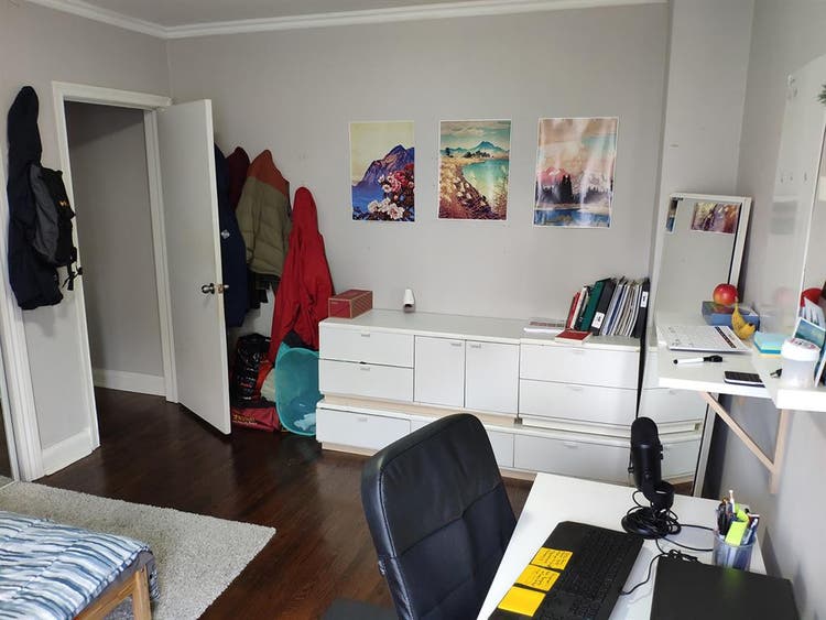 Private Room  – Move in Nov