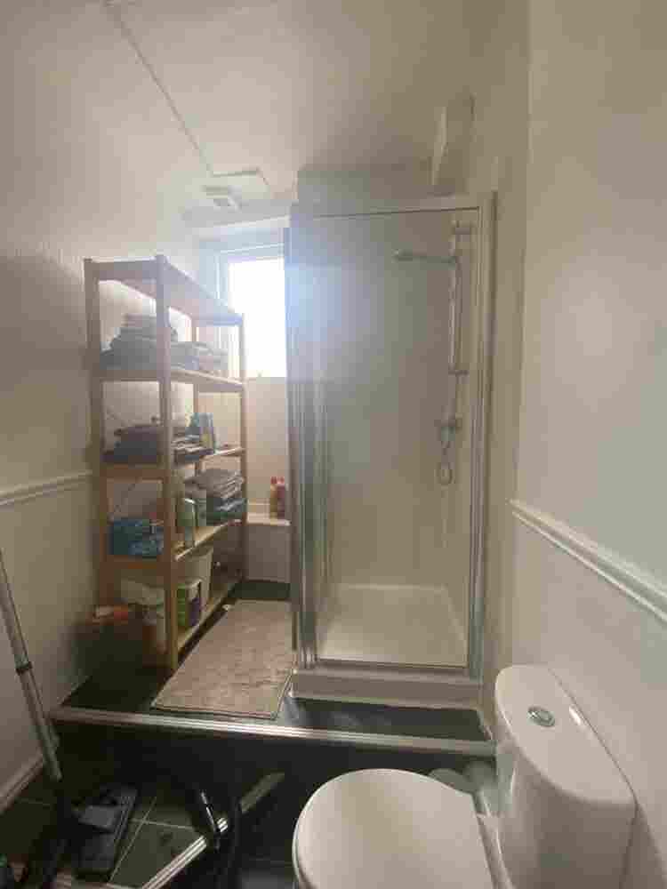 Spare room in student house Clifton
