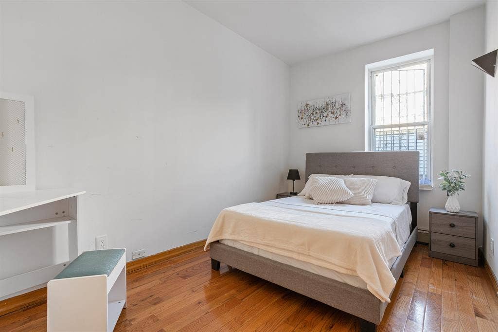 Bright Private Room in South Austin