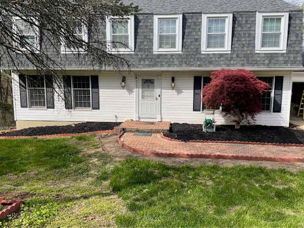 Lakeside Basement Apartment