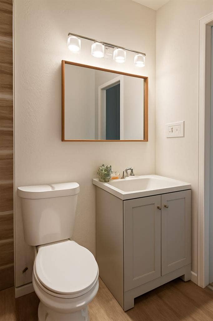 Cozy Room near Downtown Austin