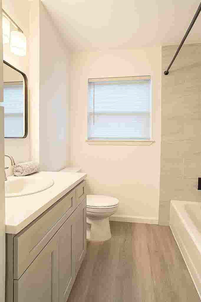 Private Room in North Austin