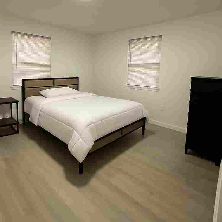 Private Room in North Austin