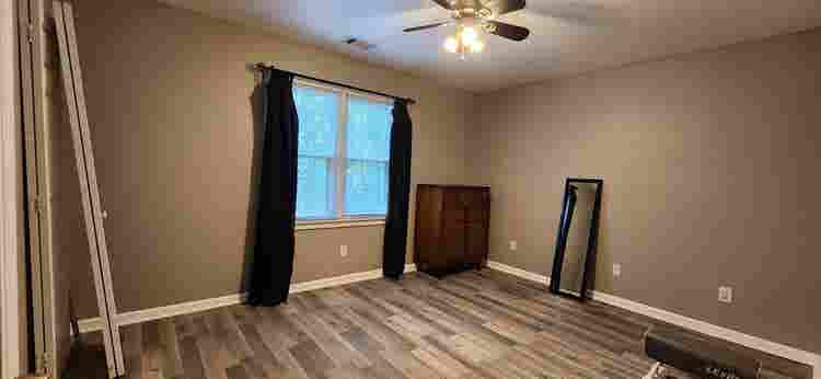 5 BR in Marietta