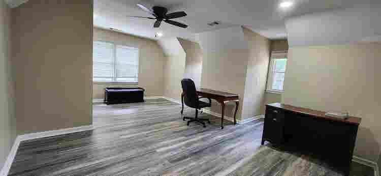 5 BR in Marietta
