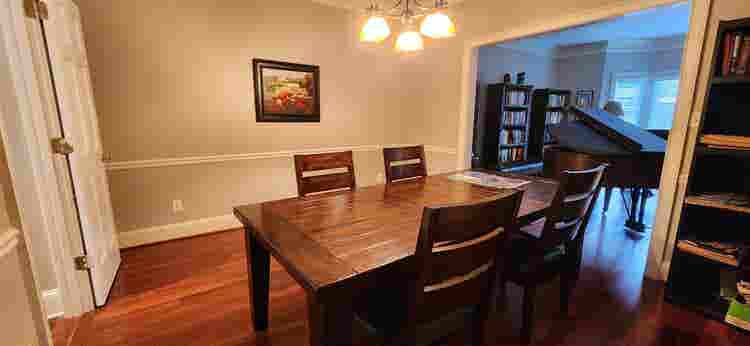 5 BR in Marietta