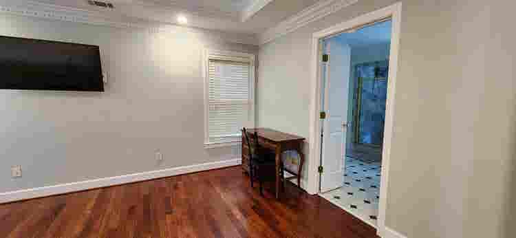 5 BR in Marietta